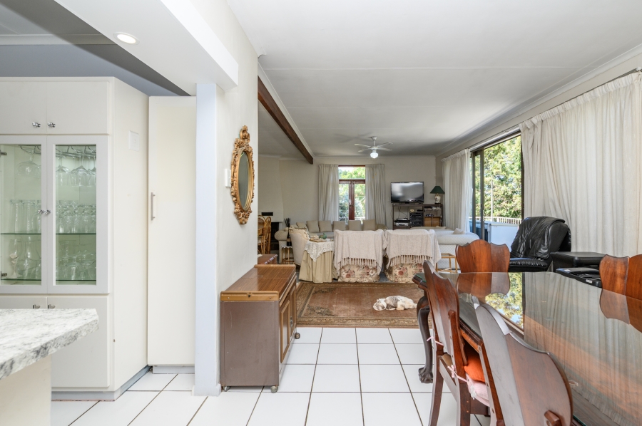 6 Bedroom Property for Sale in Linkside Eastern Cape